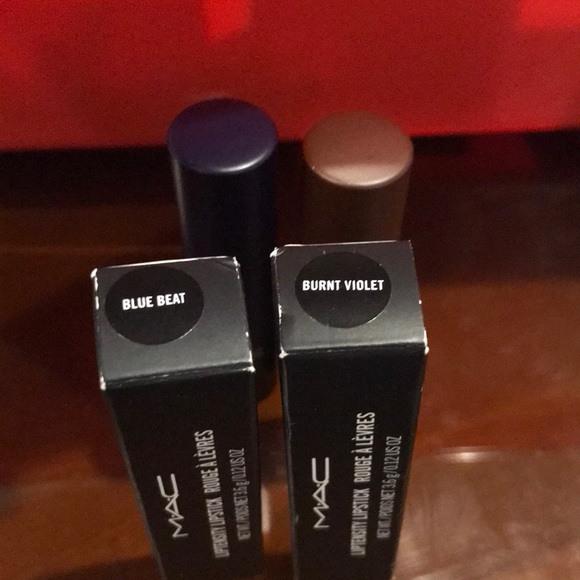 MAC Liptensity Lipstick - 2 Pieces - Picture 4 of 4